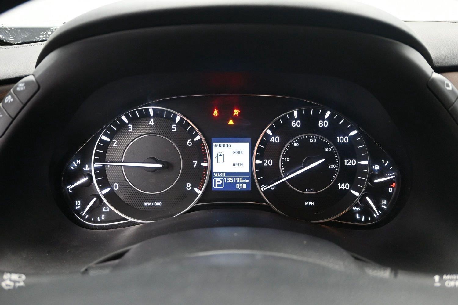 Used 2018 Hermosa Blue Nissan Platinum image 28