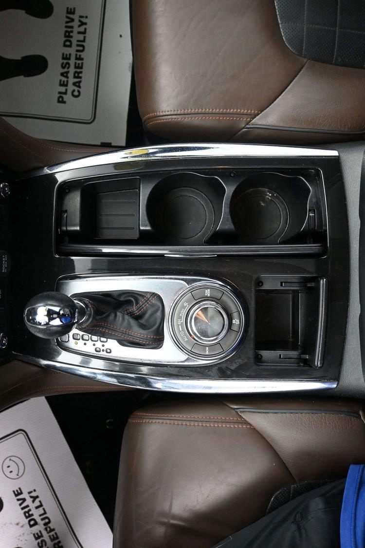 Used 2018 Hermosa Blue Nissan Platinum image 33