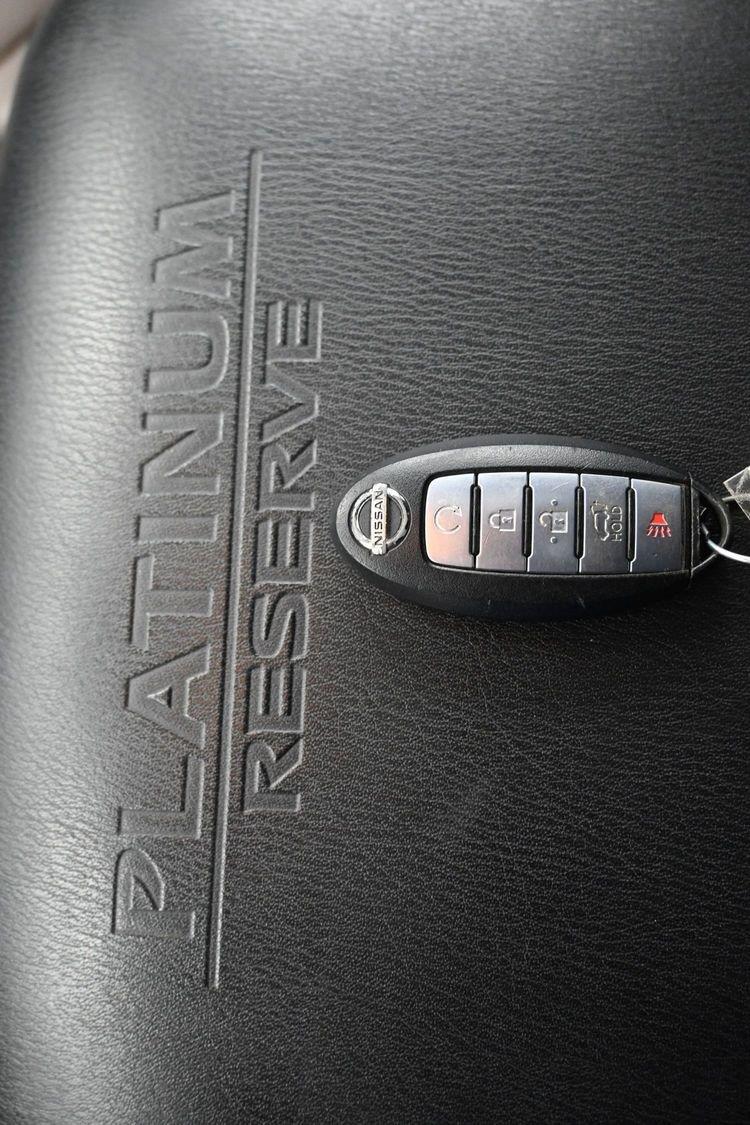 Used 2018 Hermosa Blue Nissan Platinum image 34