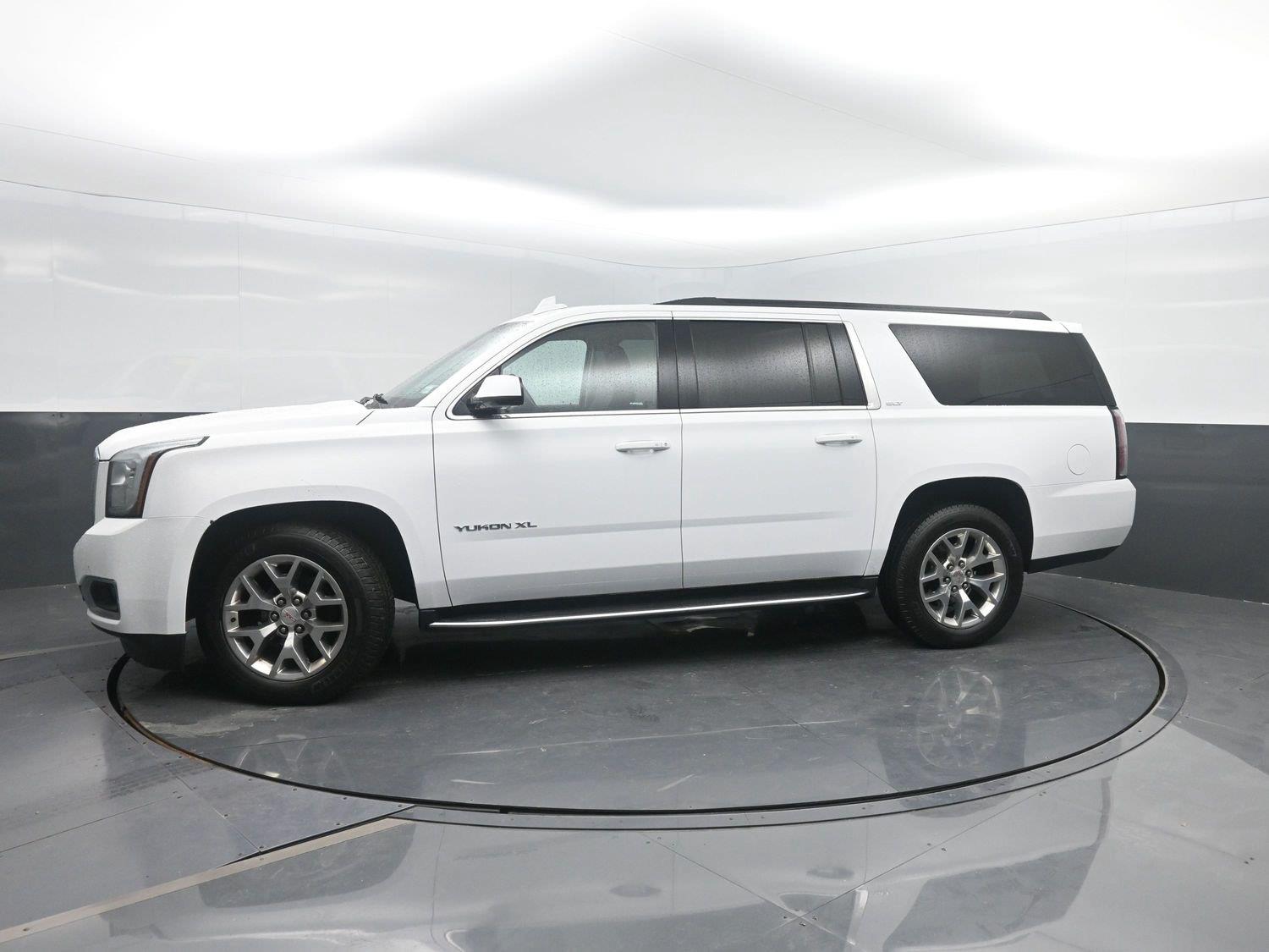 Used 2018 Summit White GMC SLT image 46