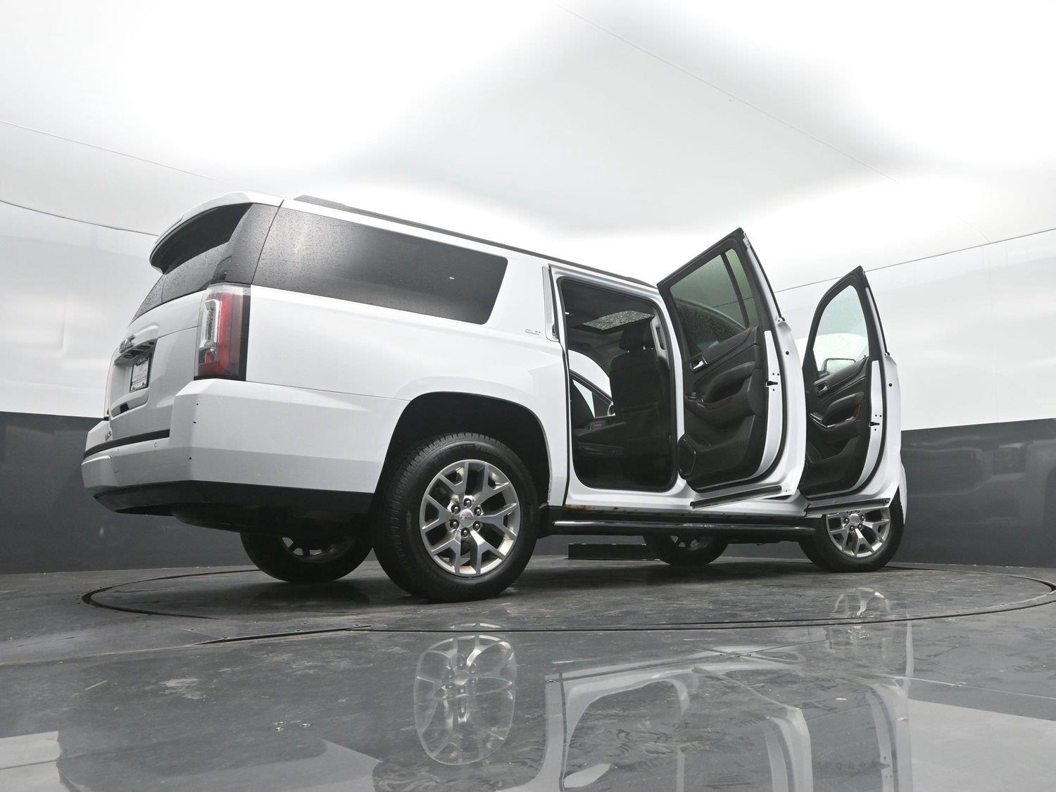 Used 2018 Summit White GMC SLT image 54