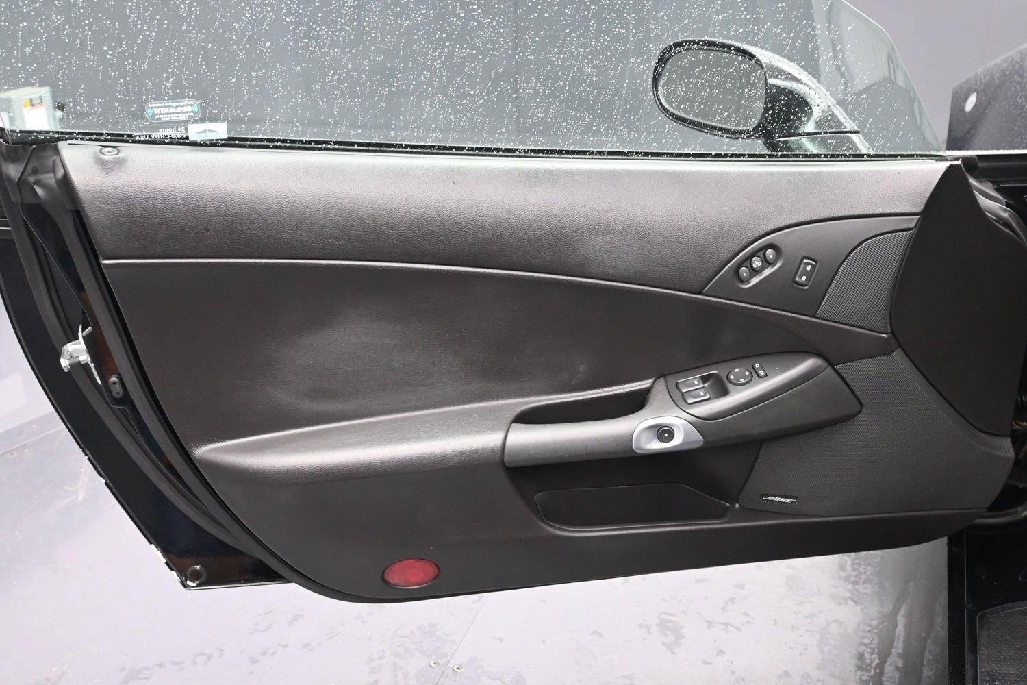 Used 2006 Black Chevrolet Z06 image 12