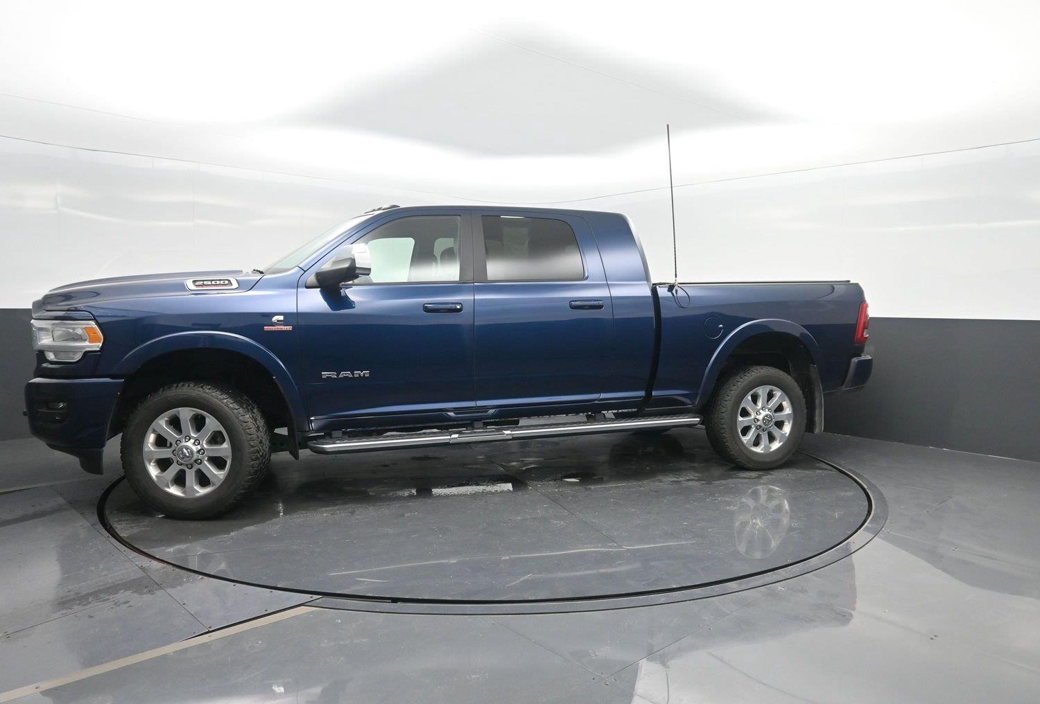 2019 RAM 2500 Azul (Patriot Blue Pearlcoat) Camioneta Todo terreno 6 velocidades Automática
