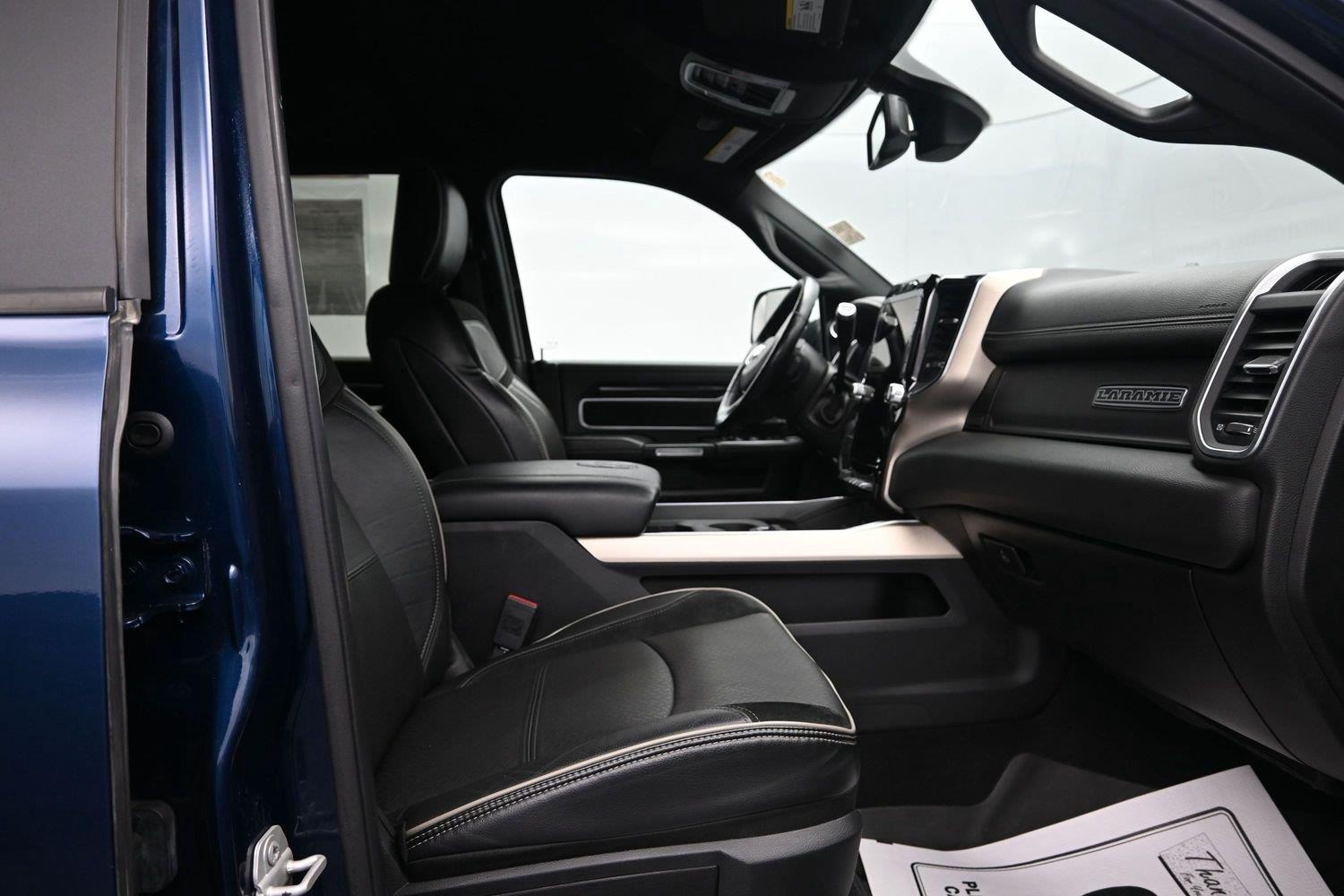 Used 2019 Patriot Blue Pearlcoat Ram Laramie image 12