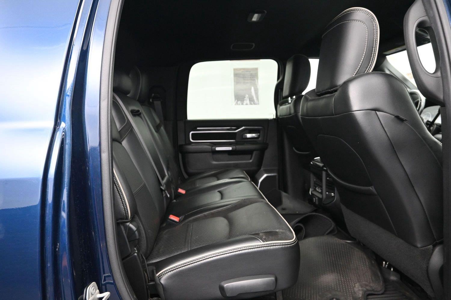 Used 2019 Patriot Blue Pearlcoat Ram Laramie image 14