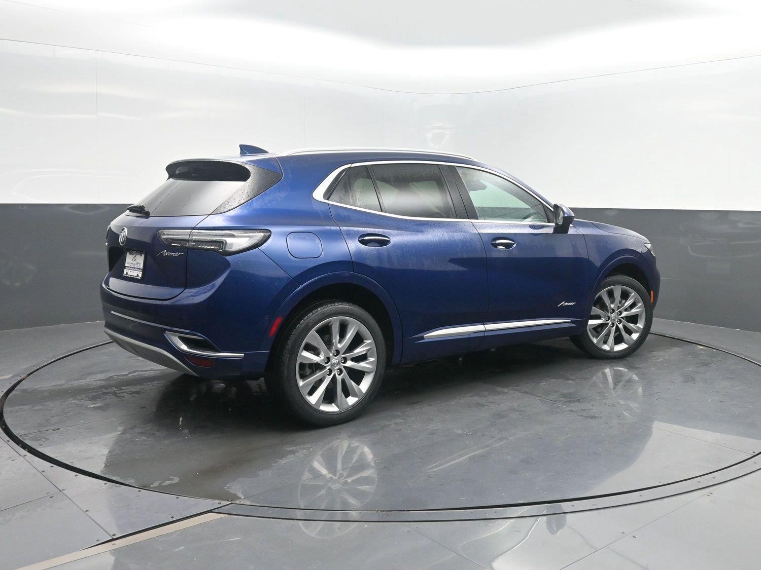 Used 2023 Sapphire Metallic Buick Avenir image 2