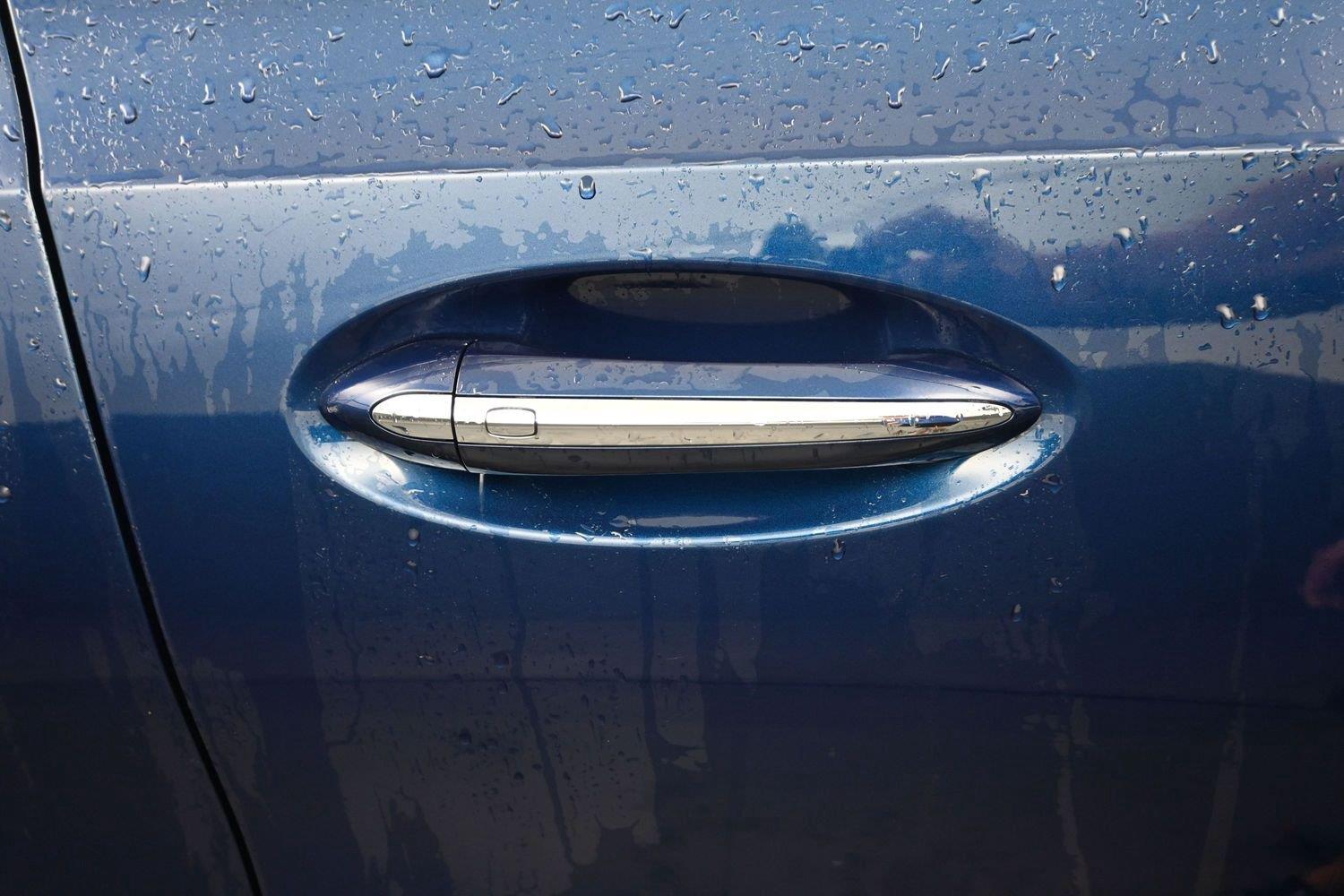 Used 2023 Sapphire Metallic Buick Avenir image 7