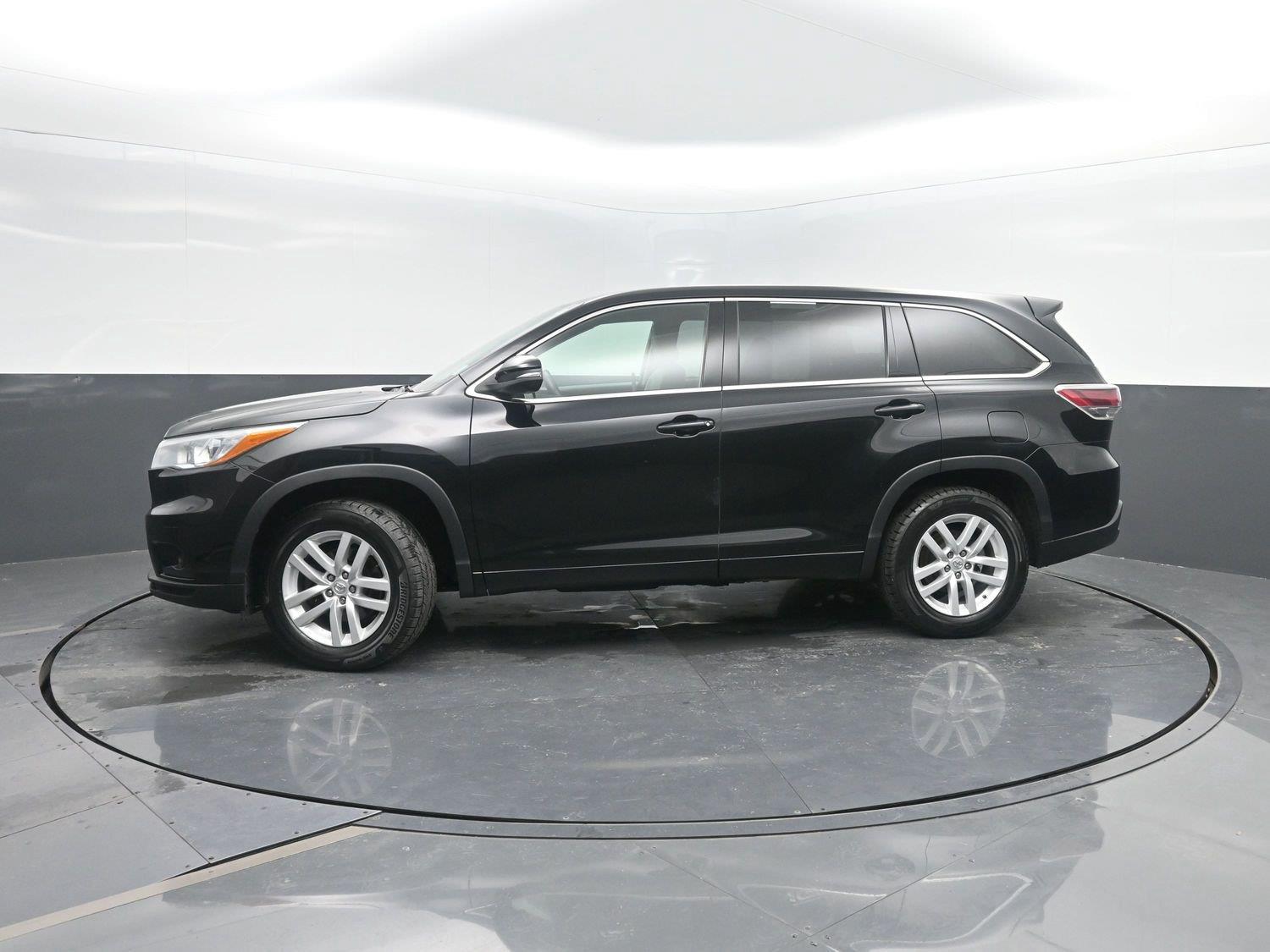 Attitude Black Metallic 2015 Toyota Highlander SUV / Crossover Front-Wheel Drive 6-Speed Automatic