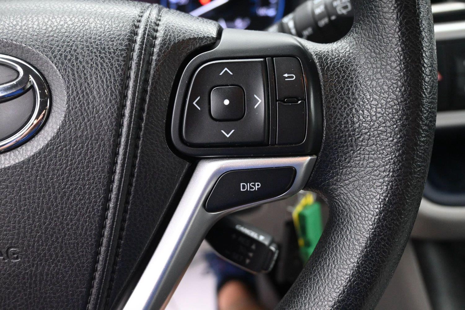 Used 2015 Attitude Black Metallic Toyota LE image 20