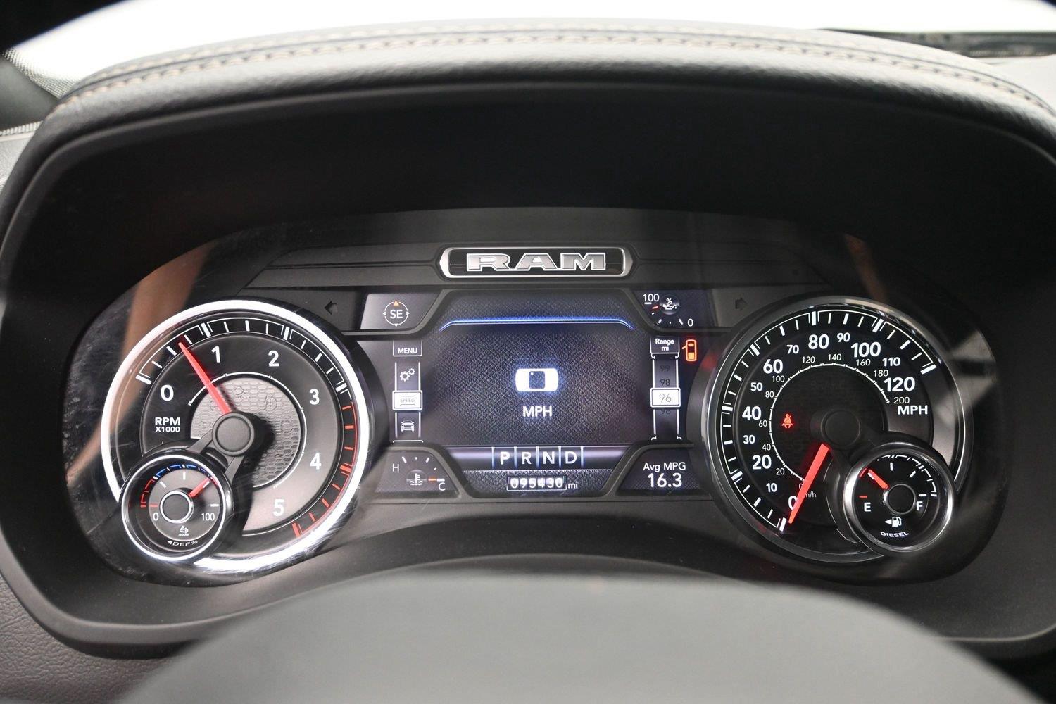 Used 2019 Patriot Blue Pearlcoat Ram Laramie image 28