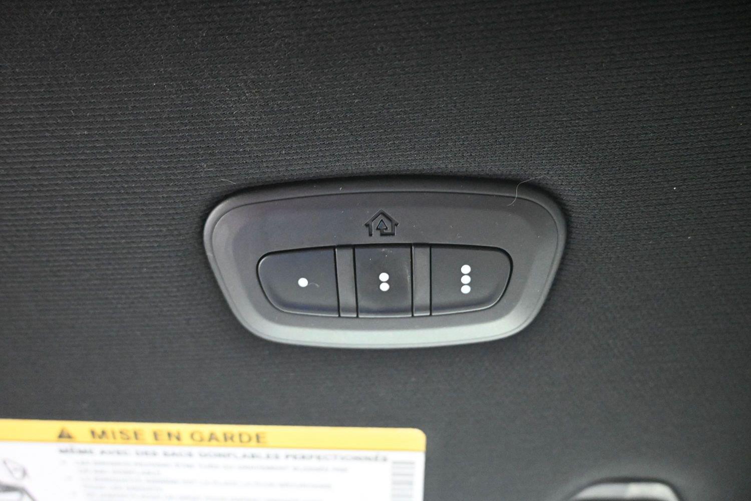 Used 2019 Patriot Blue Pearlcoat Ram Laramie image 36