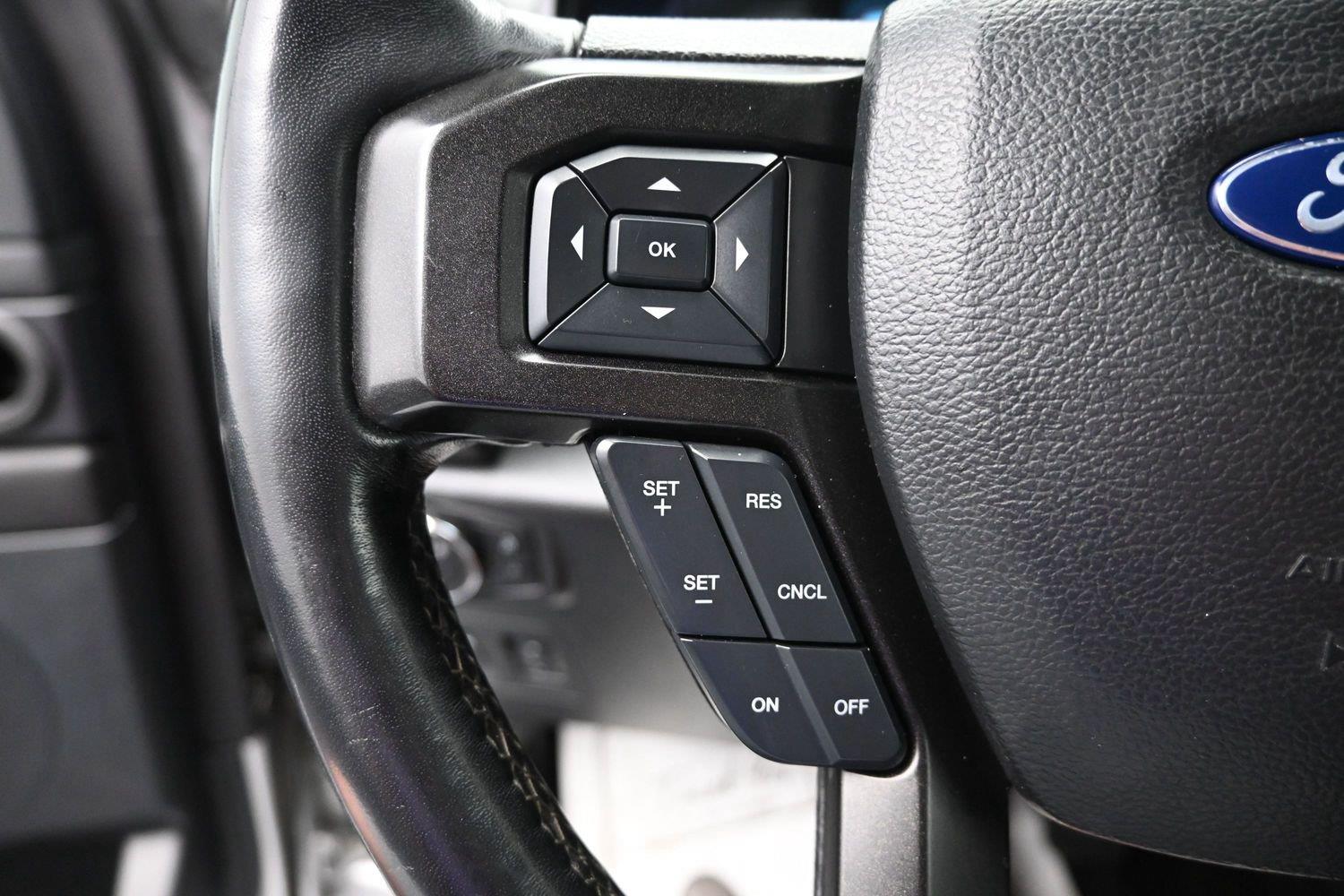 Used 2018 Ingot Silver Ford Limited image 31