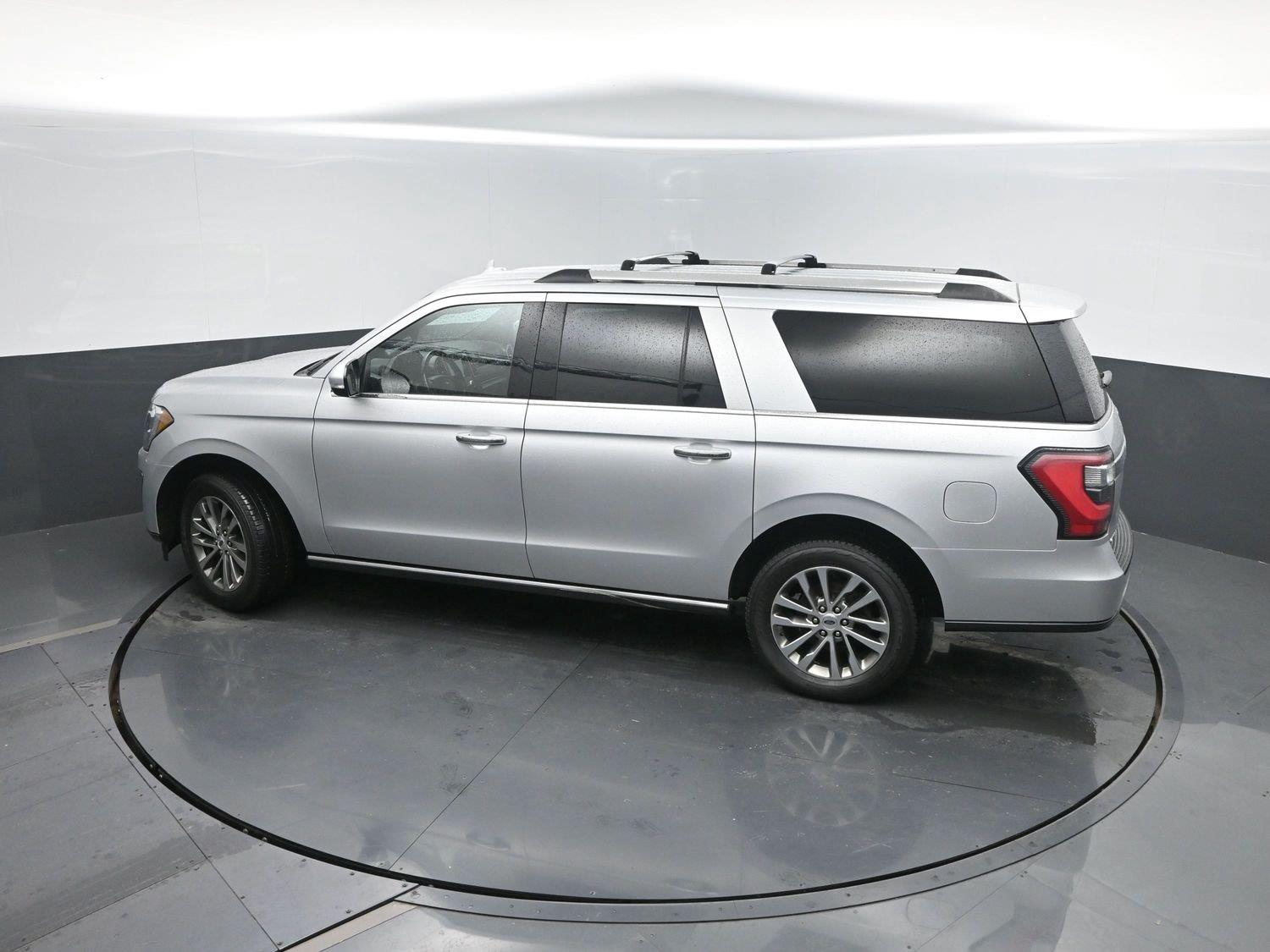 Used 2018 Ingot Silver Ford Limited image 42