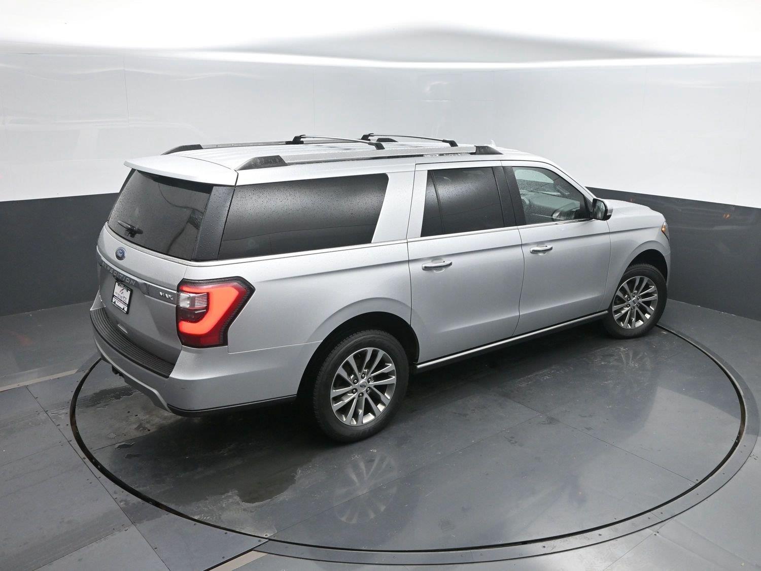 Used 2018 Ingot Silver Ford Limited image 43