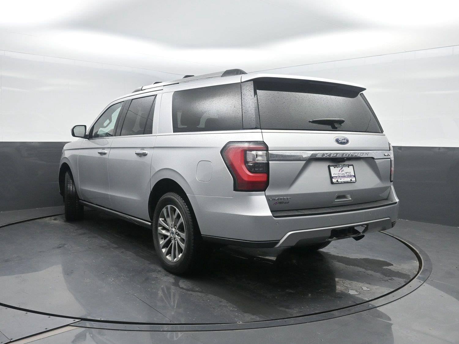 Used 2018 Ingot Silver Ford Limited image 48