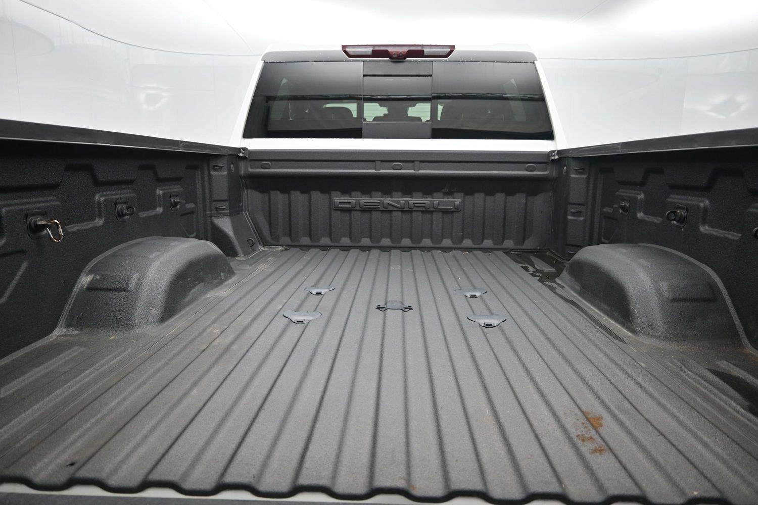 Used 2024 Summit White GMC Denali Ultimate image 18