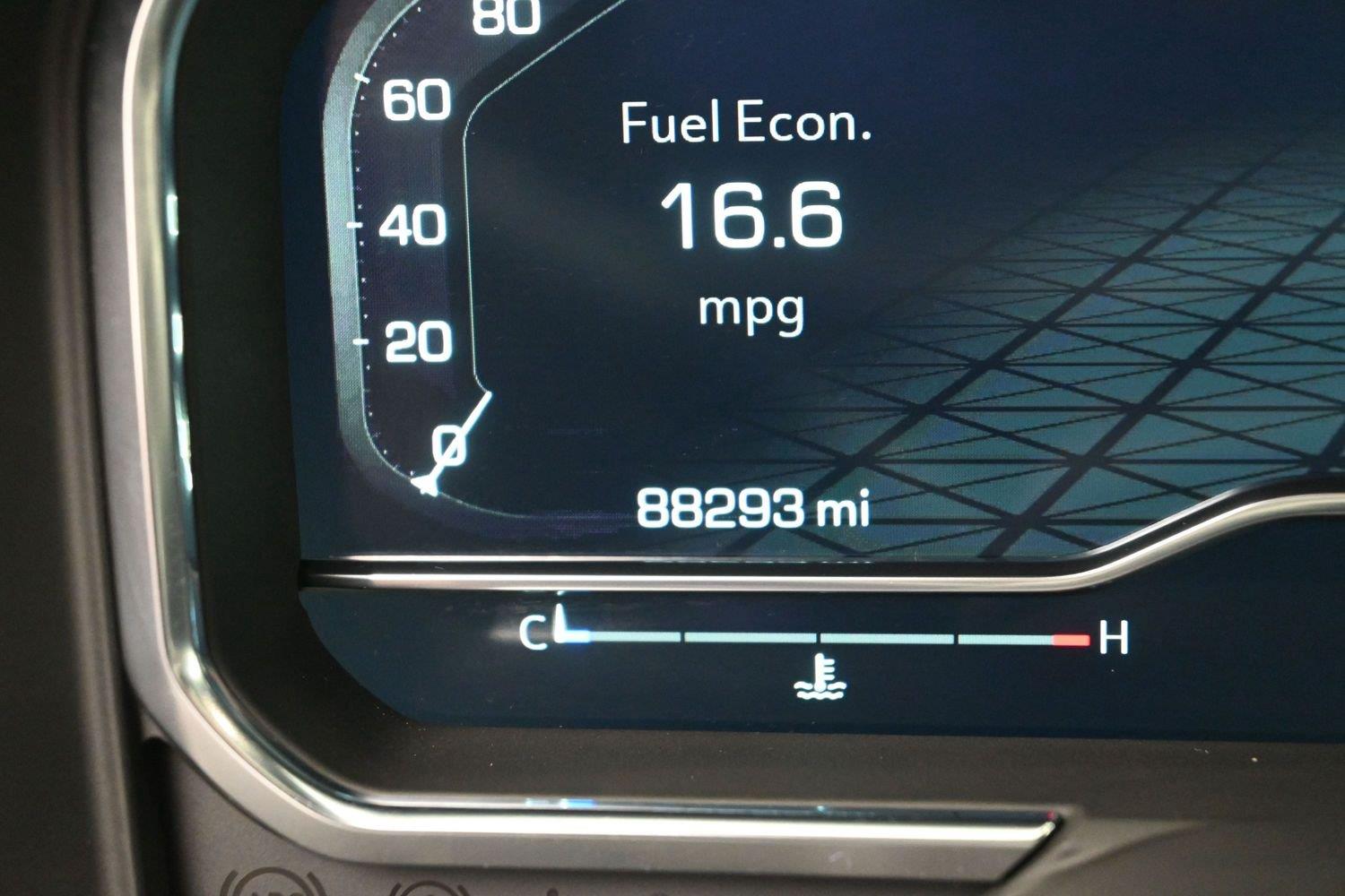 Used 2024 Summit White GMC Denali Ultimate image 32