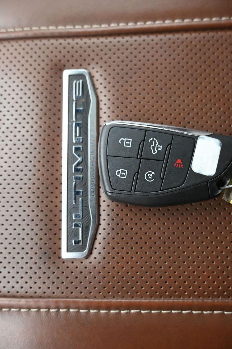 Used 2024 Summit White GMC Denali Ultimate image 39