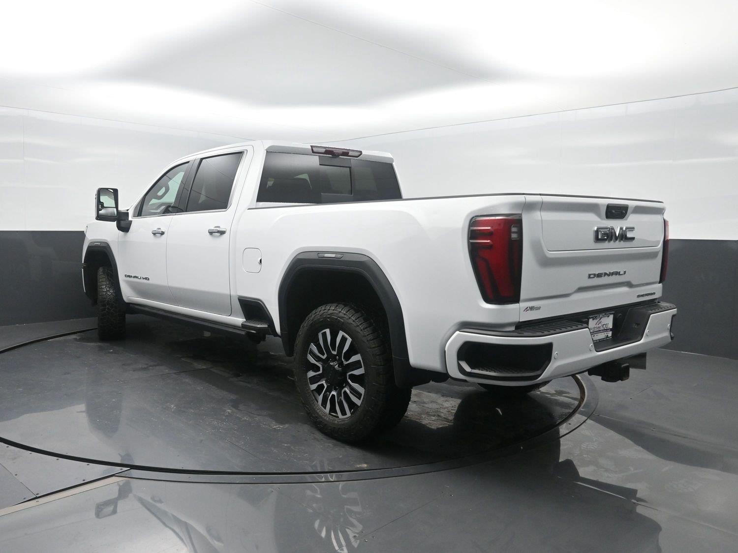Used 2024 Summit White GMC Denali Ultimate image 50