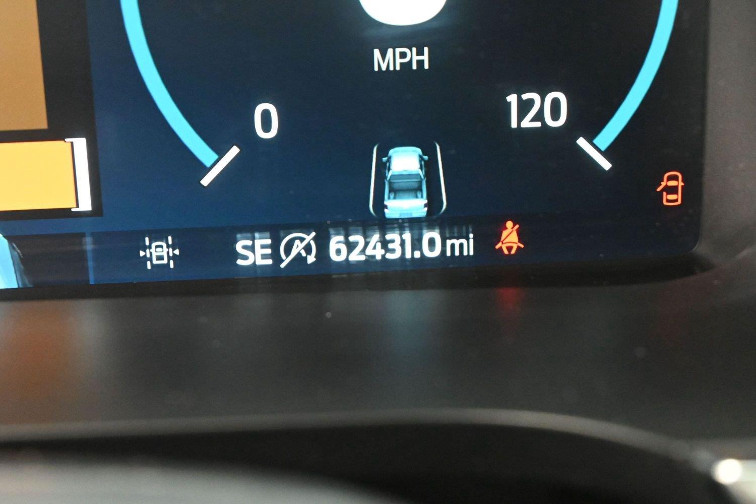 Used 2023 Azure Gray Metallic Tri-Coat Ford LARIAT image 31