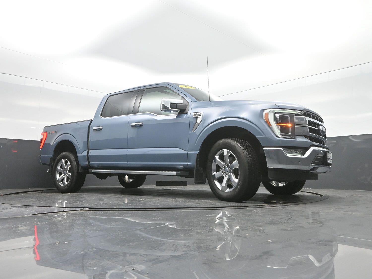 Used 2023 Azure Gray Metallic Tri-Coat Ford LARIAT image 42
