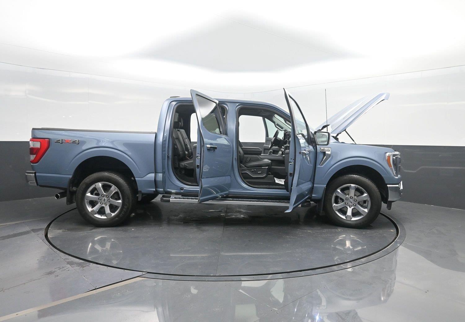 Used 2023 Azure Gray Metallic Tri-Coat Ford LARIAT image 54