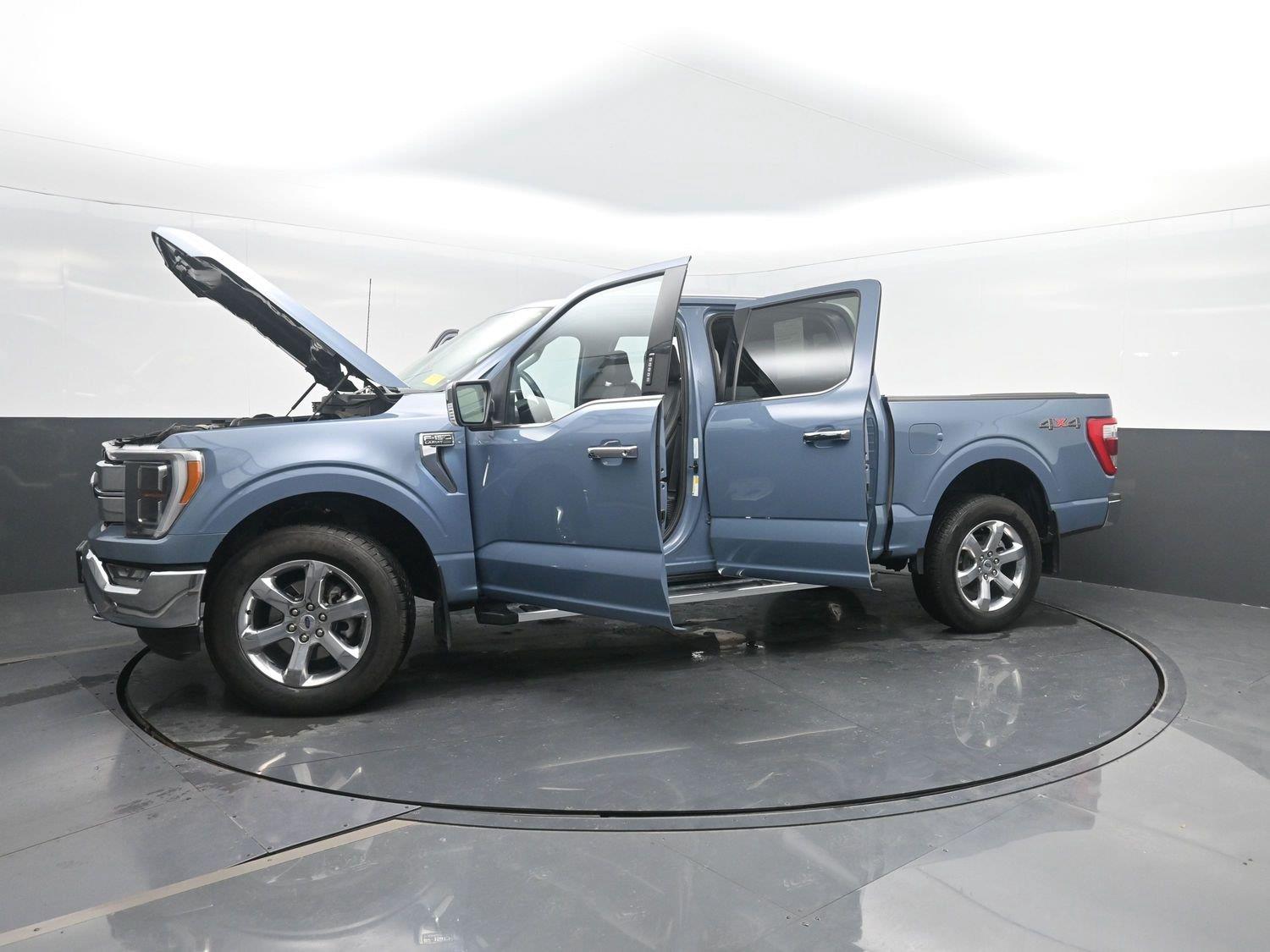 Used 2023 Azure Gray Metallic Tri-Coat Ford LARIAT image 55