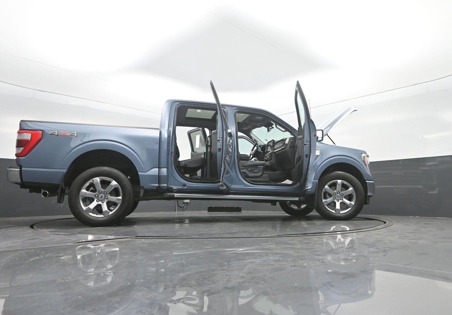Used 2023 Azure Gray Metallic Tri-Coat Ford LARIAT image 58