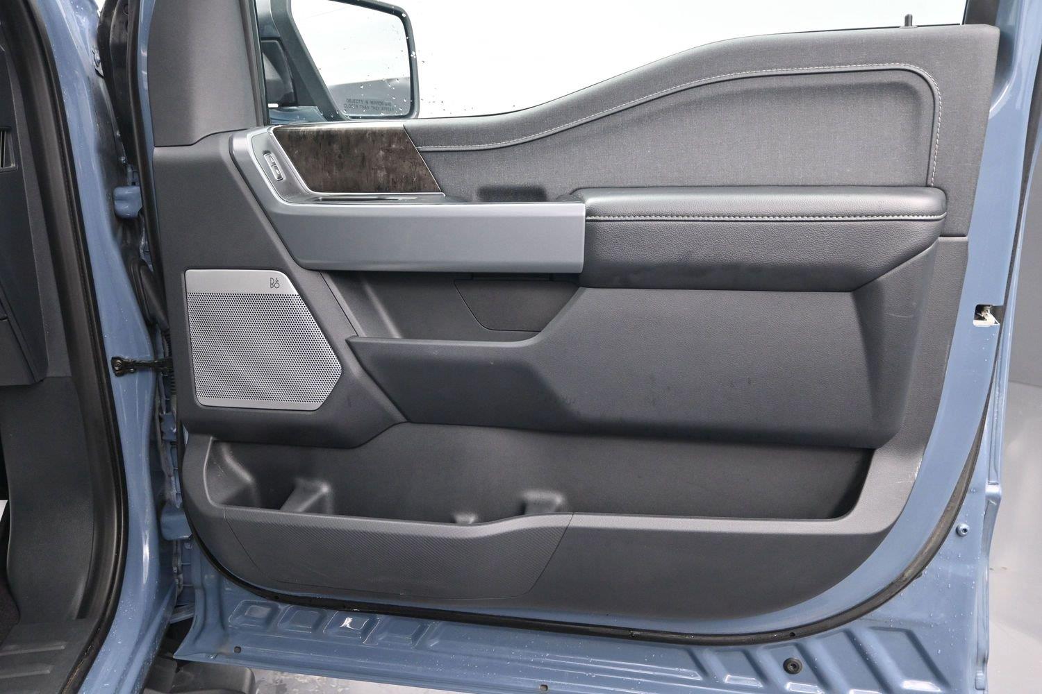 Used 2023 Azure Gray Metallic Tri-Coat Ford LARIAT image 9
