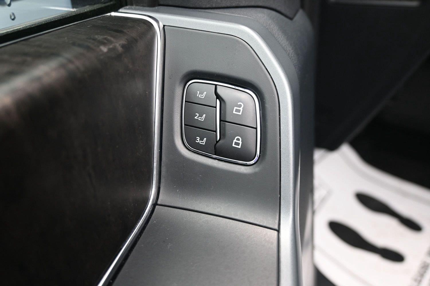 Used 2023 Azure Gray Metallic Tri-Coat Ford LARIAT image 24