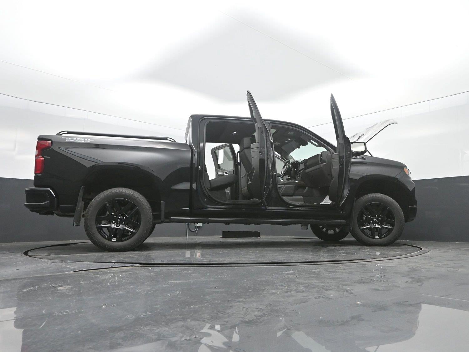 Used 2024 Black Chevrolet LT Trail Boss image 57