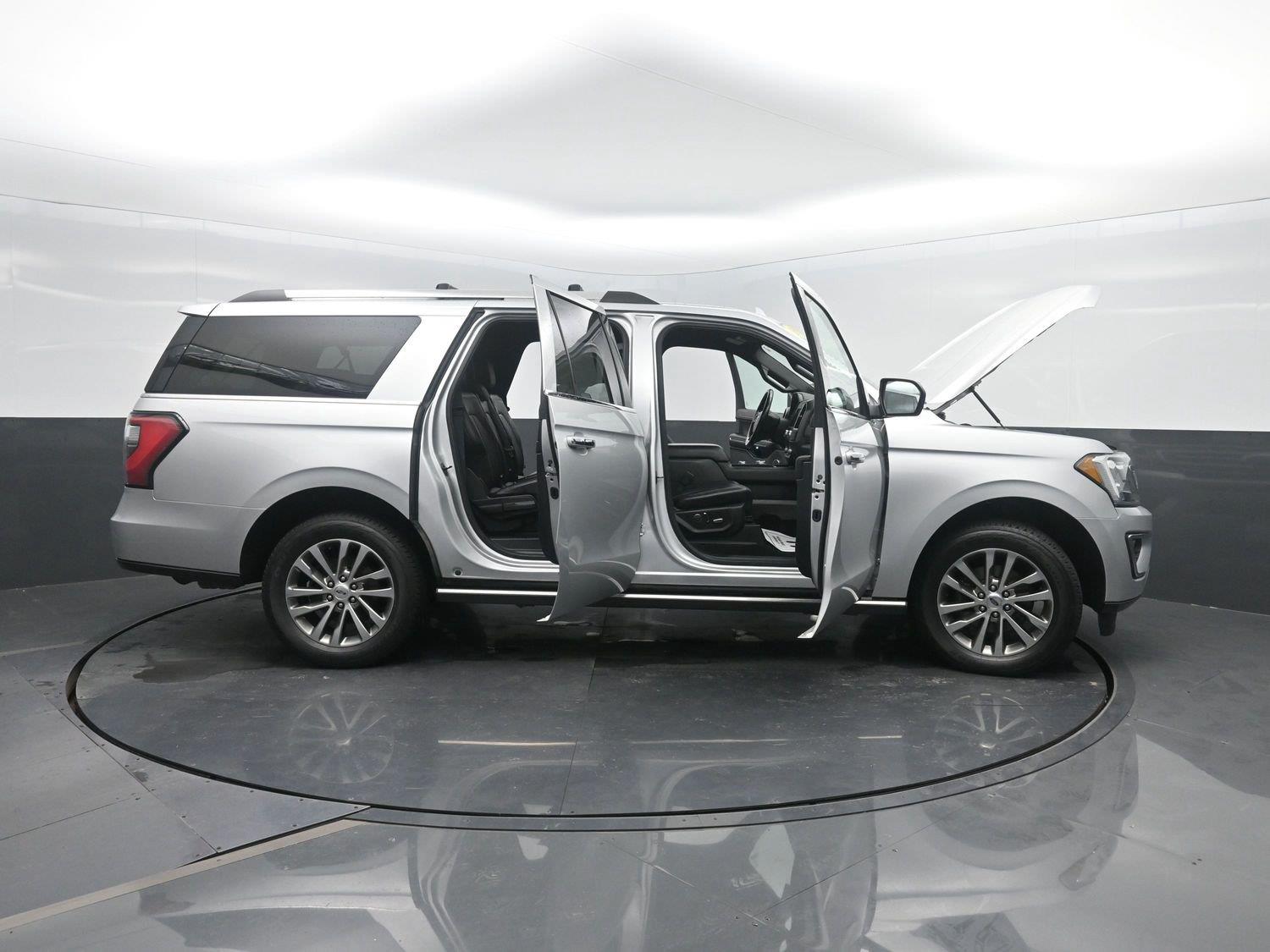 Used 2018 Ingot Silver Ford Limited image 52