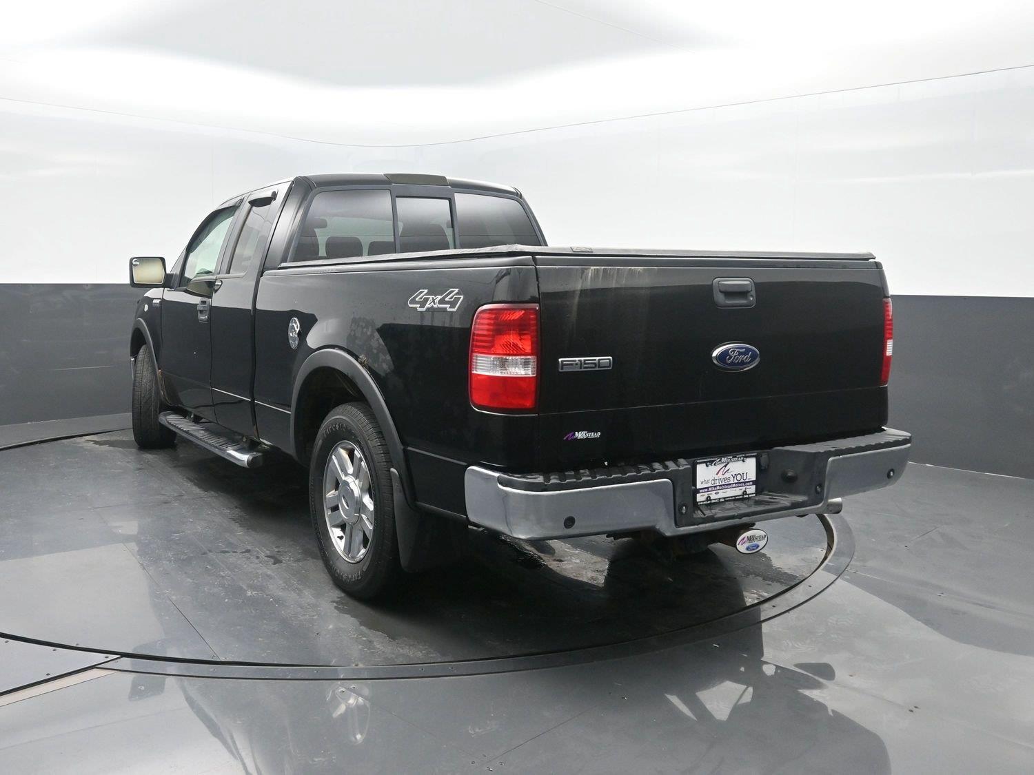 Used 2008 Black Clearcoat Ford XLT image 35