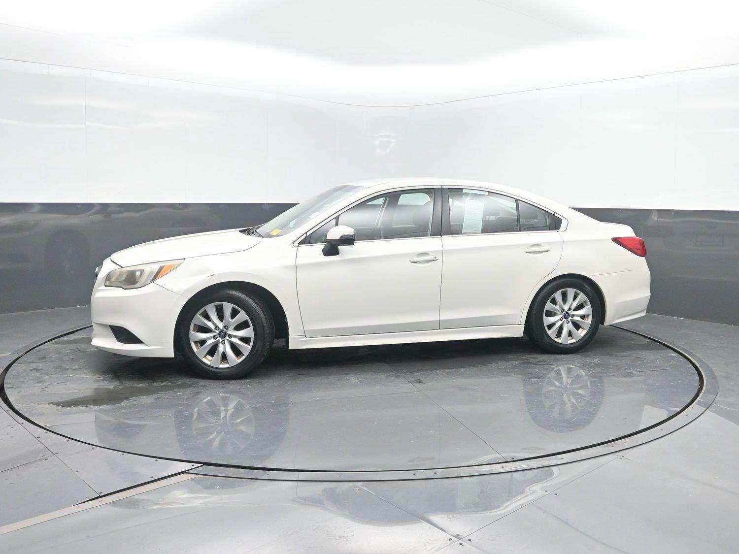 Used 2015 Crystal White Pearl Subaru 2.5i Premium image 38