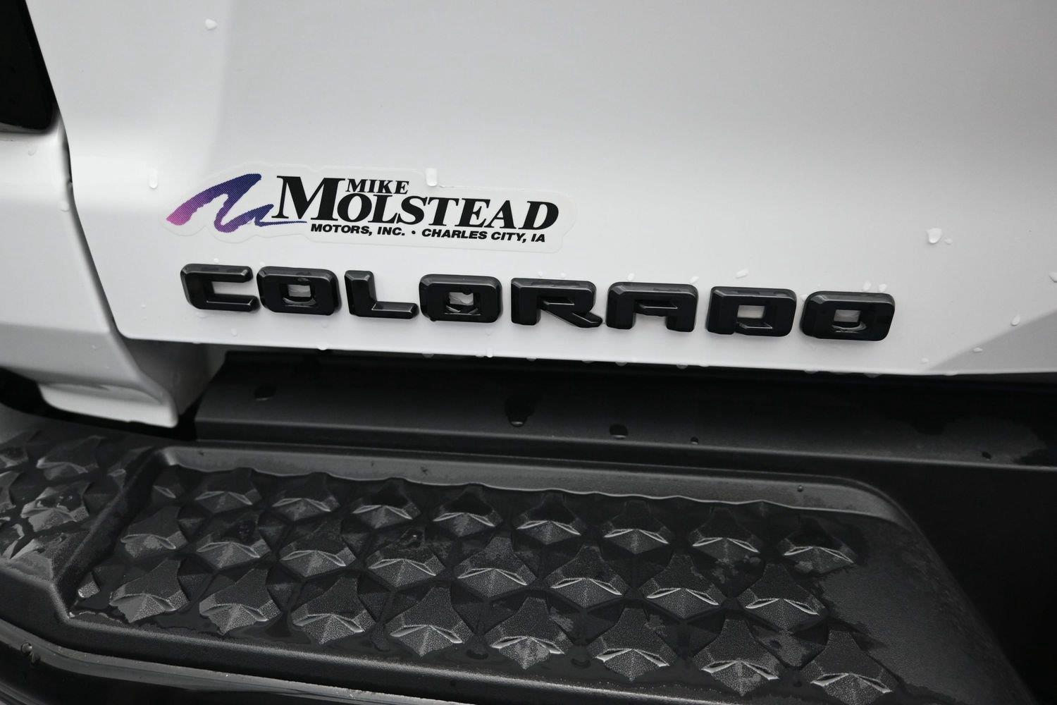 Used 2024 Summit White Chevrolet 4WD Z71 image 15