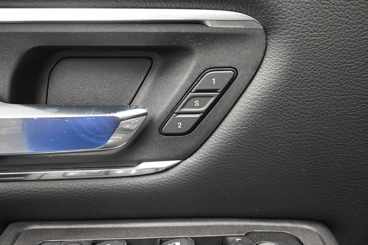 Used 2026 Forged Blue Metallic Ram Laramie image 19
