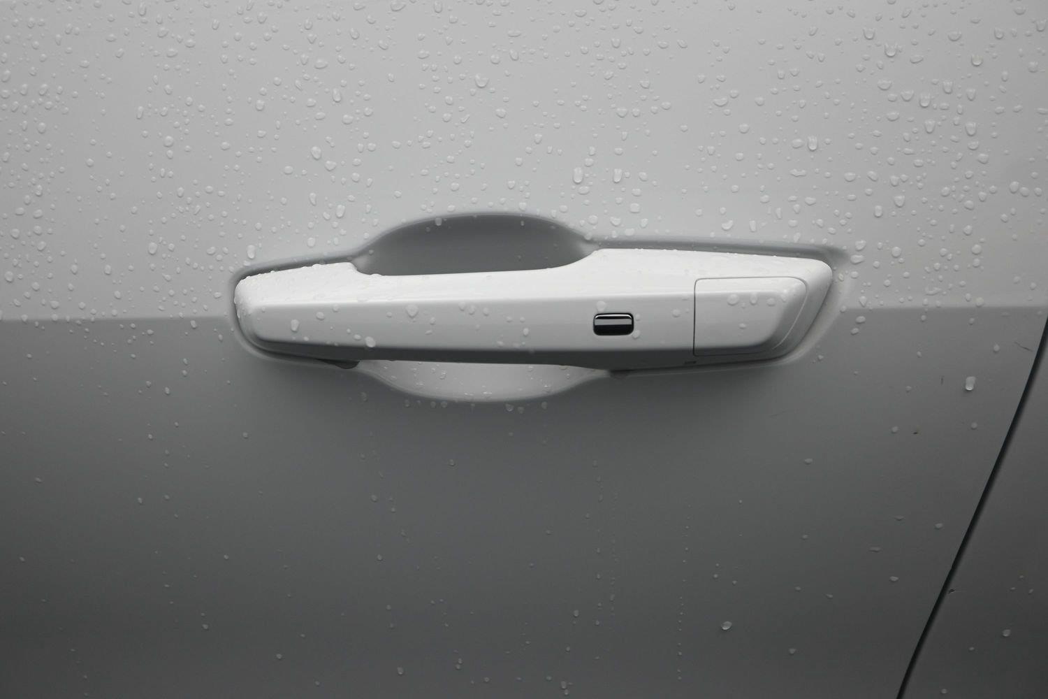 Used 2026 Summit White Chevrolet AWD LT image 18