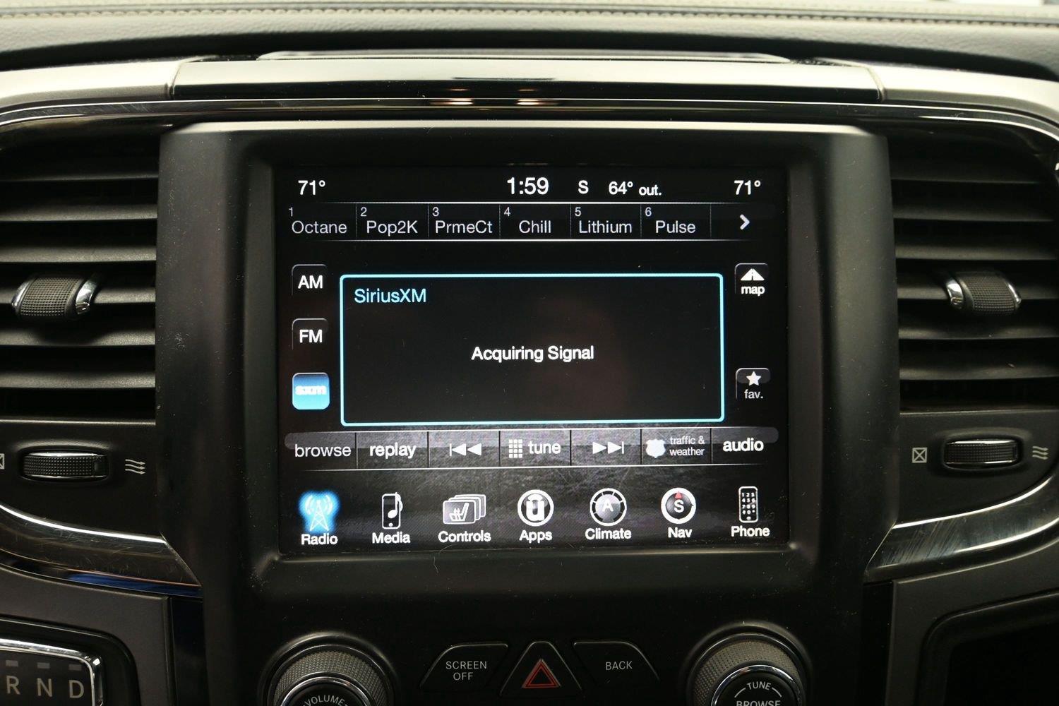 Used 2016 Bright Silver Metallic Ram Sport image 25