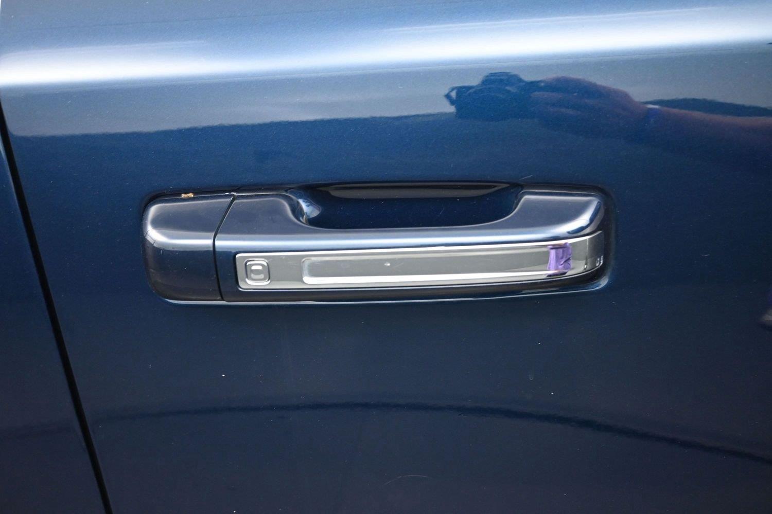 Used 2021 Patriot Blue Pearlcoat Ram Limited image 9