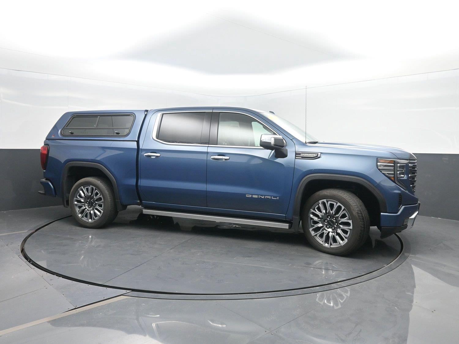Used 2025 Downpour Metallic GMC Denali Ultimate image 3