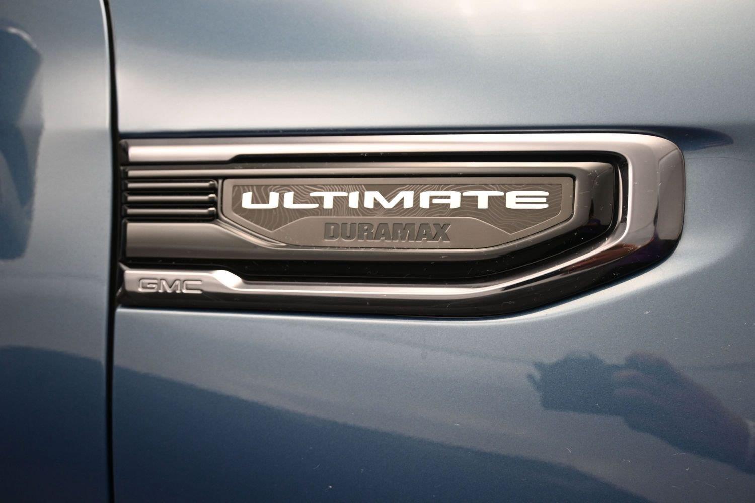 Used 2025 Downpour Metallic GMC Denali Ultimate image 6
