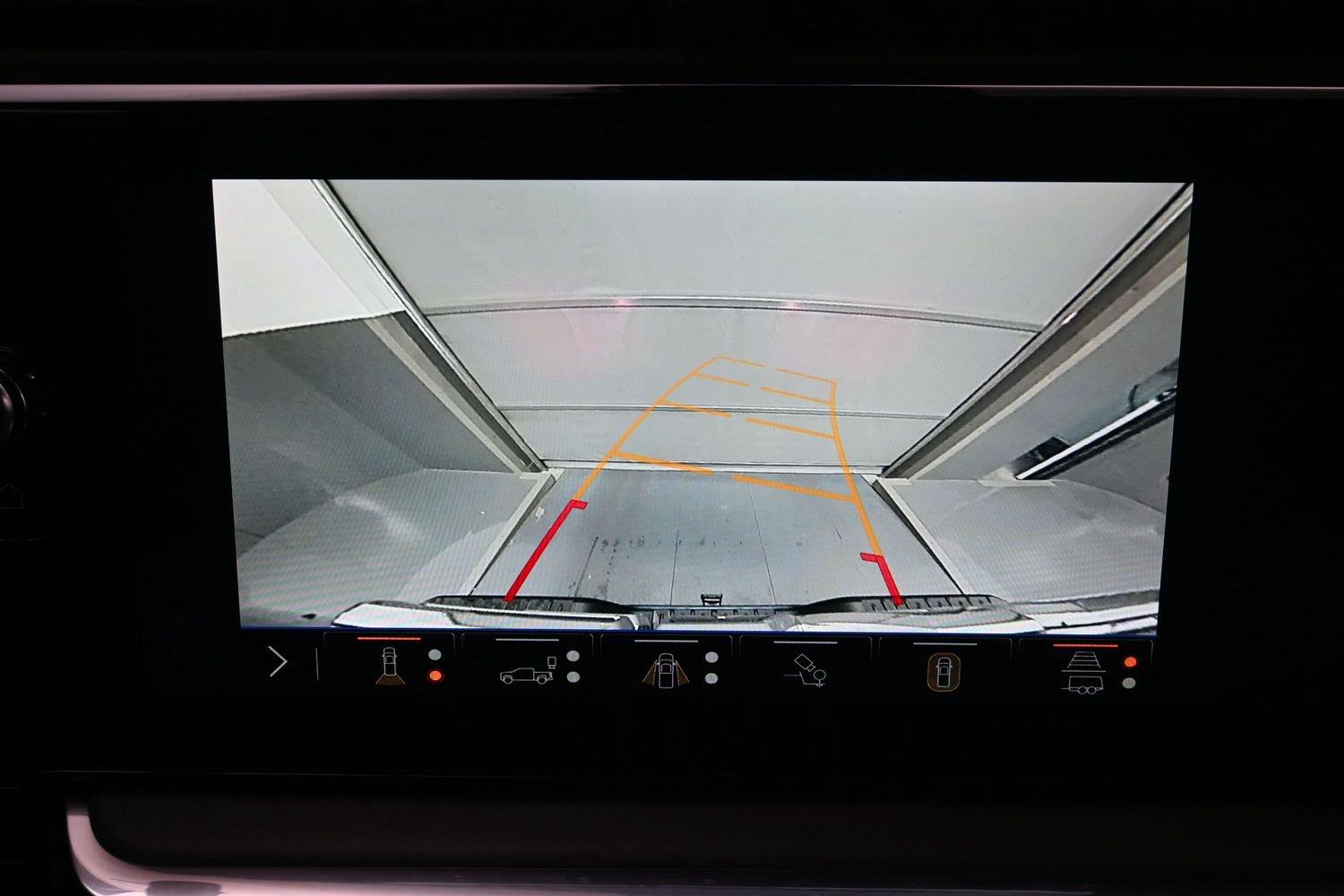 Used 2025 Downpour Metallic GMC Denali Ultimate image 30