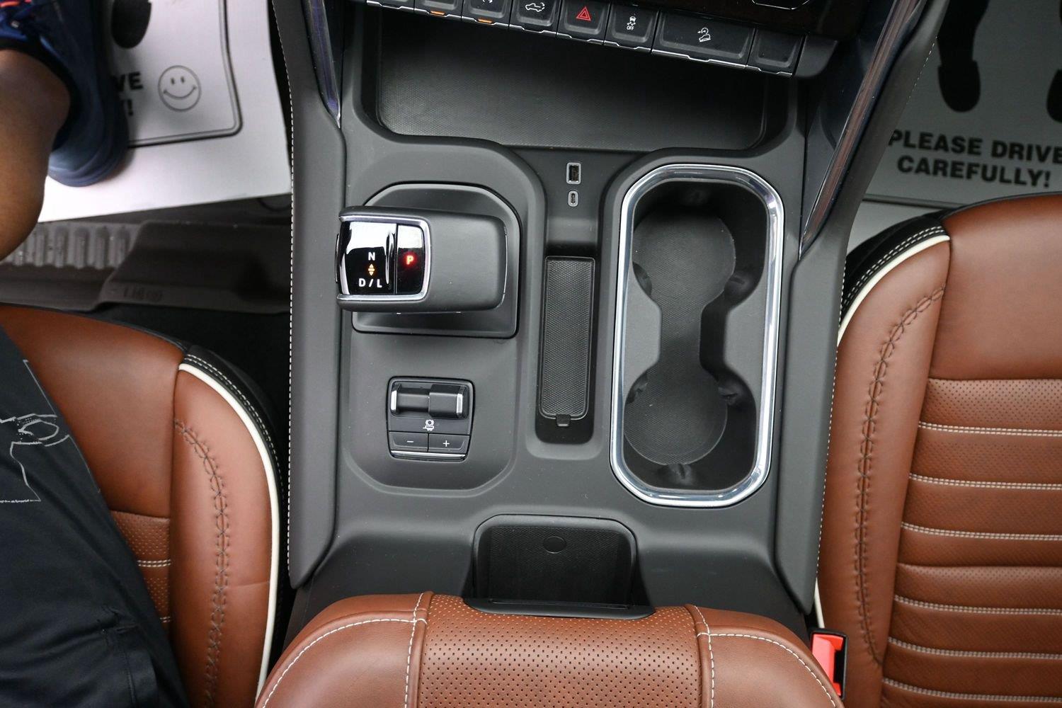 Used 2025 Downpour Metallic GMC Denali Ultimate image 32