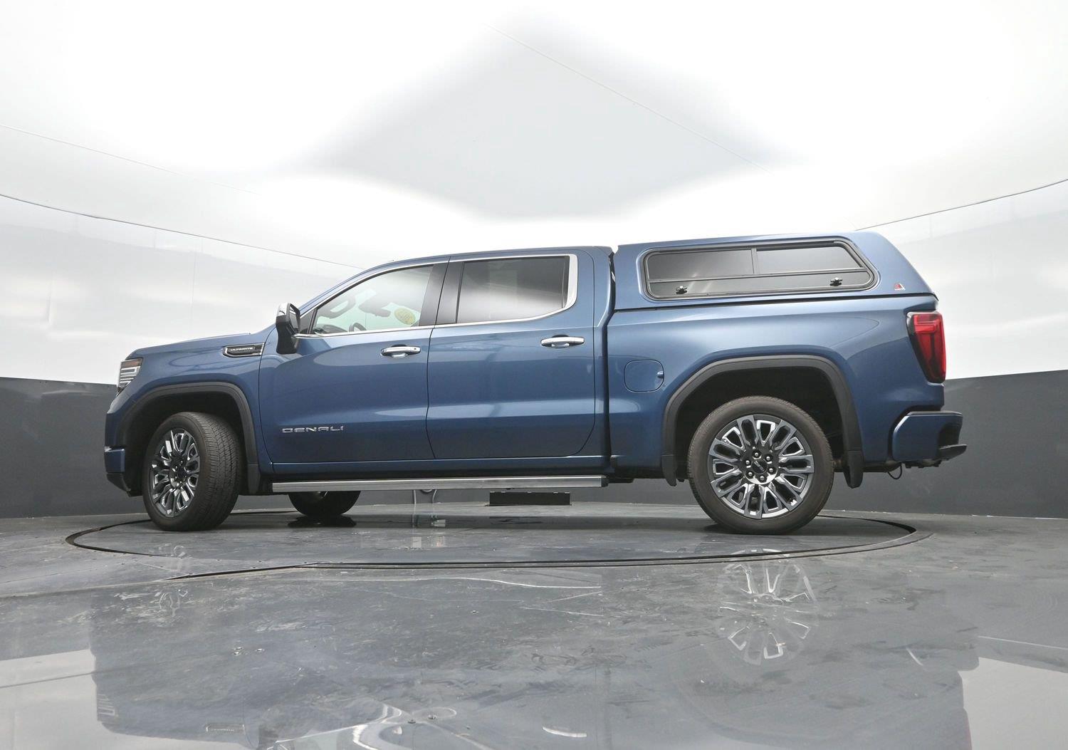 Used 2025 Downpour Metallic GMC Denali Ultimate image 36