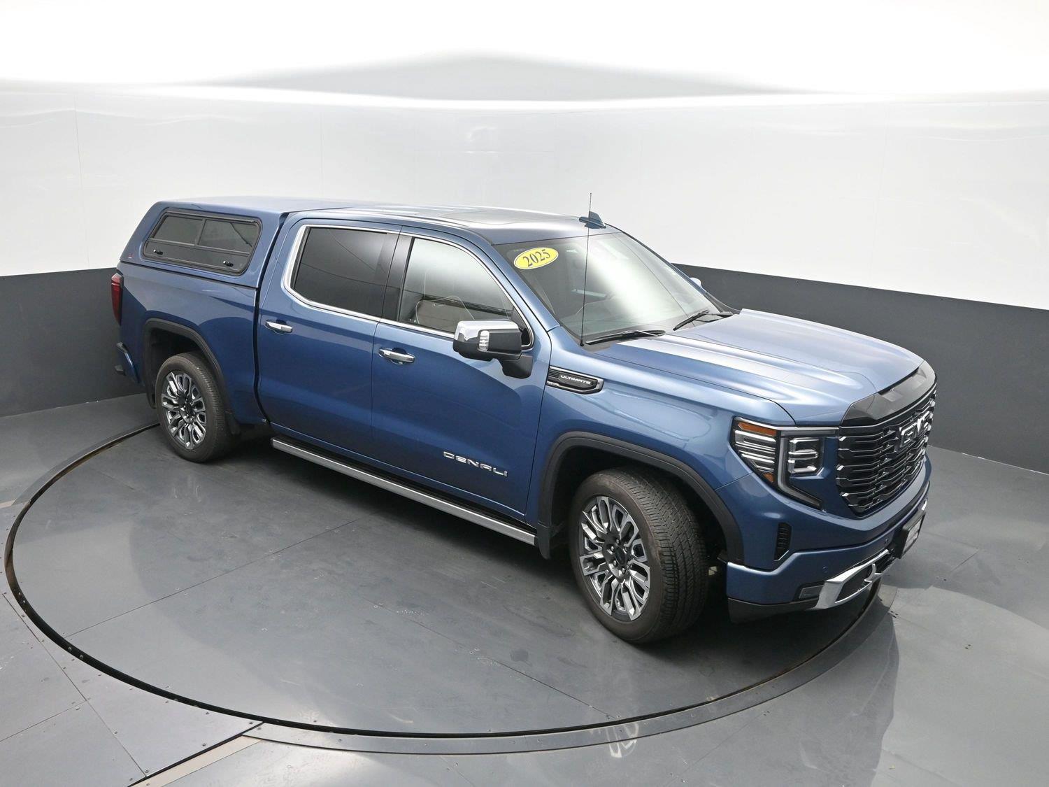 Used 2025 Downpour Metallic GMC Denali Ultimate image 42