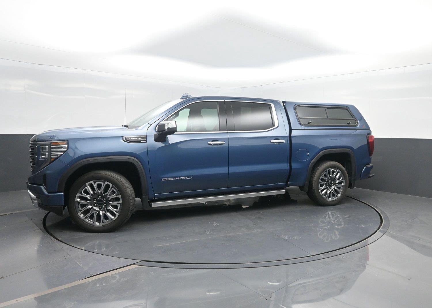 Used 2025 Downpour Metallic GMC Denali Ultimate image 44