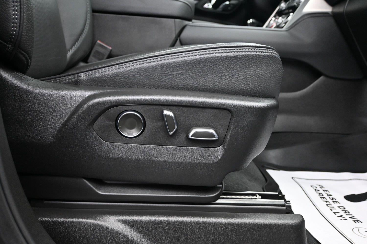 Used 2024 Onyx Black GMC Denali image 12