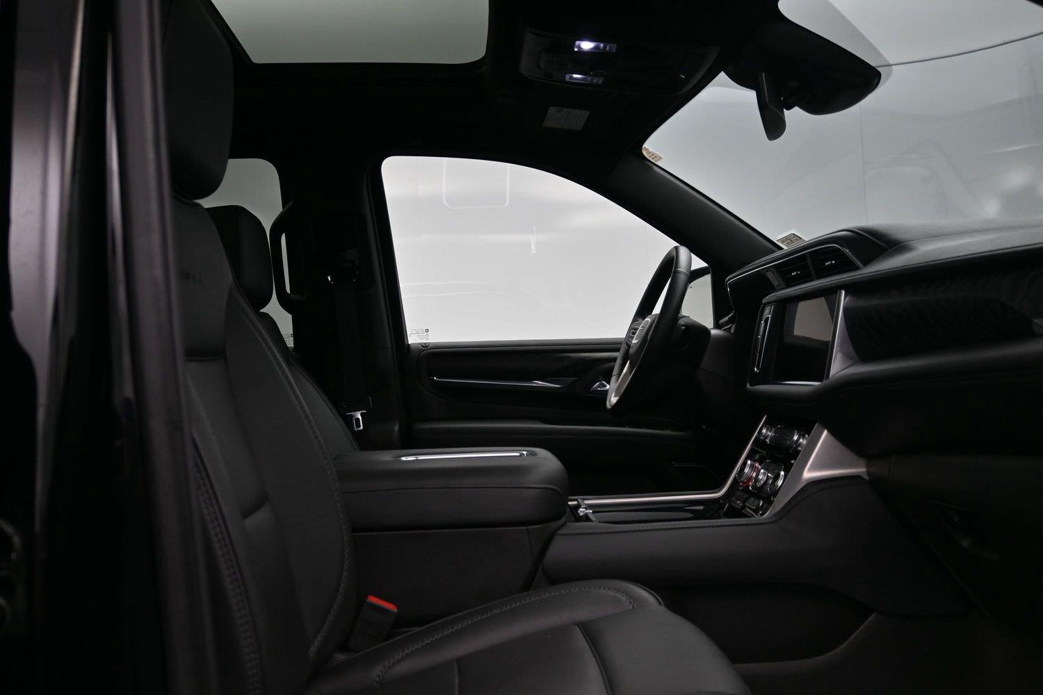 Used 2024 Onyx Black GMC Denali image 13