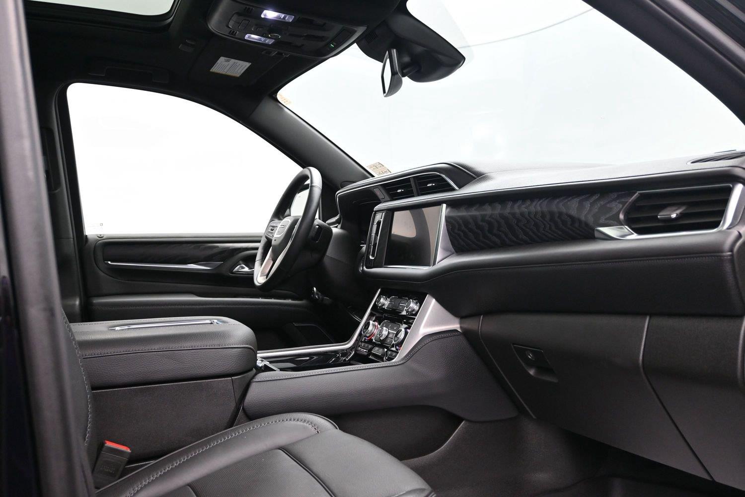 Used 2024 Onyx Black GMC Denali image 14