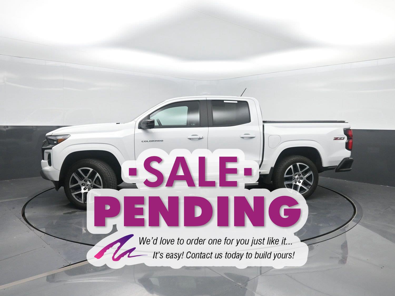Summit White 2024 Chevrolet Colorado Pickup Truck Four-Wheel Drive 8-Speed Automatic